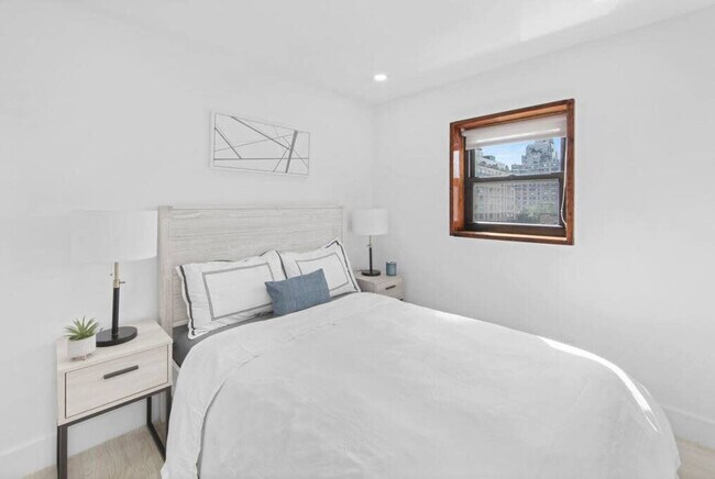 244 E 75th St unit FL6-ID1021895P, New York, NY 10021 - photo 6