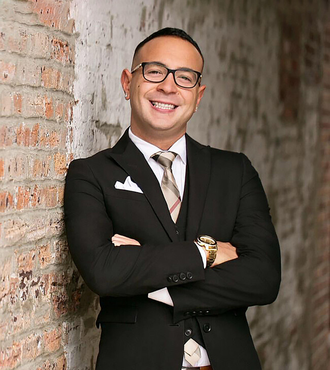Agent Photo