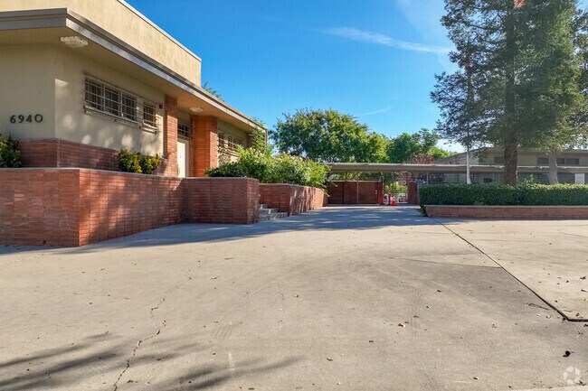 Fullbright Avenue Elementary School