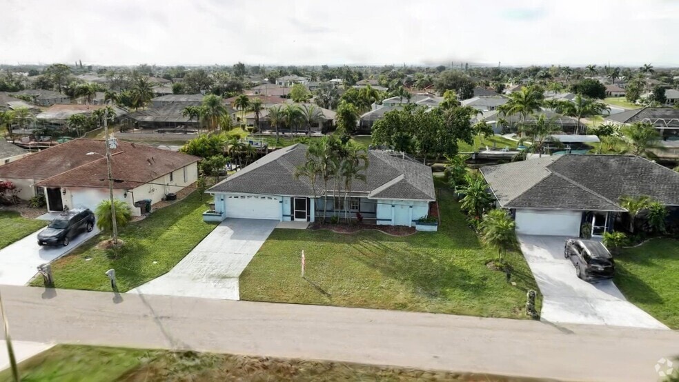 1314 SE 15th Terrace, Cape Coral, FL 33990 - photo 2