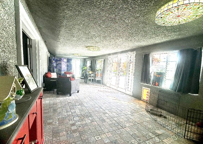 1511 Rawhide Dr, Henderson, NV 89002 - photo 6