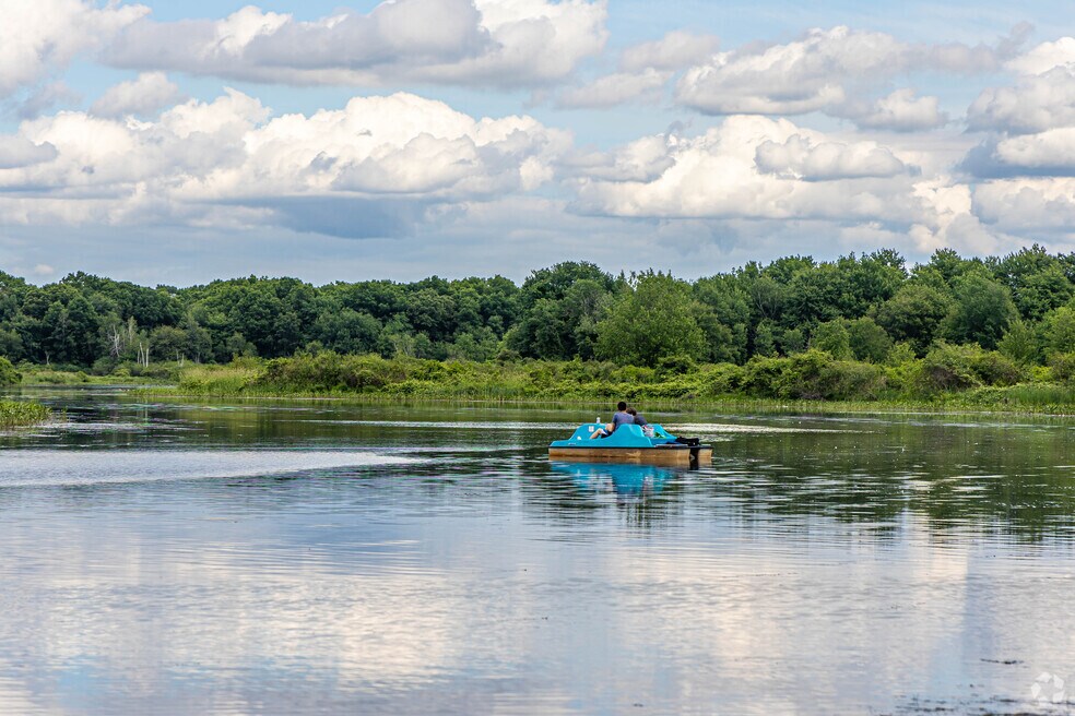 NH_RiverdaleDedhamIsland_529254_P2_v1_EF_082824