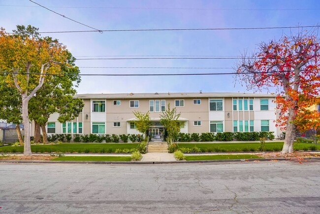 Urban Comfort Meets Connectivity in Downtown Inglewood, Inglewood, CA 90301 - photo 7