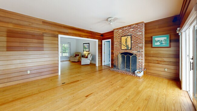 9191 Deepwater Point Rd, Saint Michaels, MD 21663 - photo 2