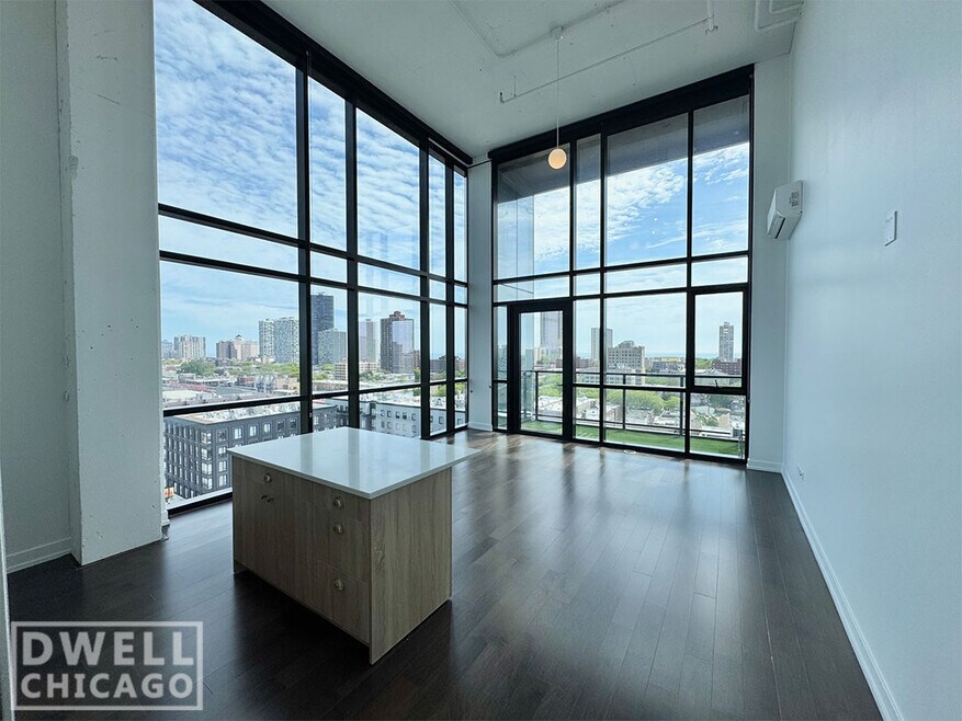 5039 N Broadway St unit 1, Chicago, IL 60640 - photo 1