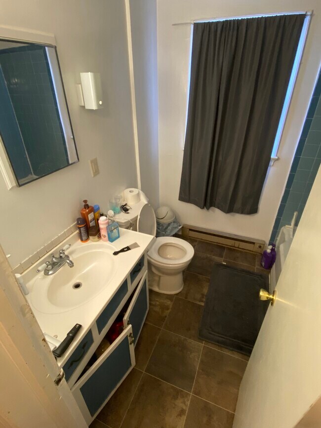 103 Lucas Dr unit A, Blacksburg, VA 24060 - photo 6