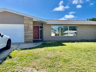 2528 Waneta Dr, Sarasota, FL 34231