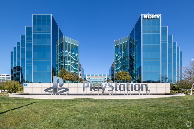 Mariners Isle caption TBD