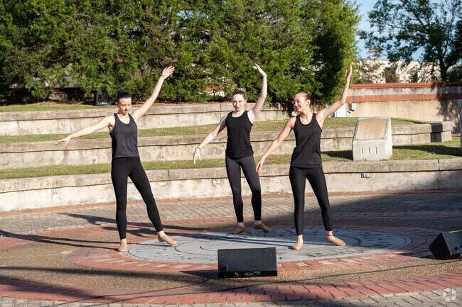 Visitors enjoy live music, street performances, and art demonstrations.