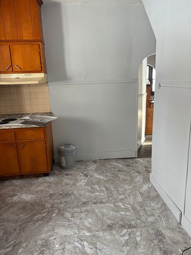 451 Oak St, Scranton, PA 18508 - photo 6