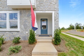 60 Ashwood Blvd Unit 38506271, Charlottesville, VA 22911