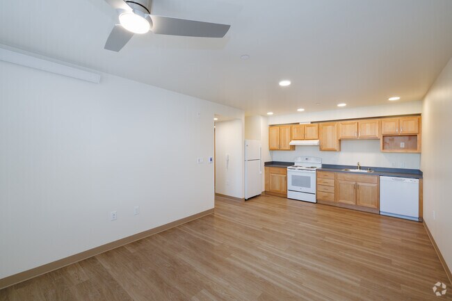 The Aries at Bitter Lake, Seattle, WA 98133 - photo 7