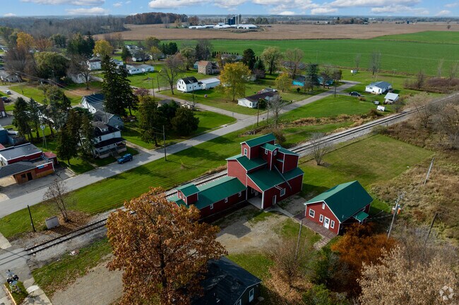 The Village of Clifford quickly transitions into farmland in Burlington Township.