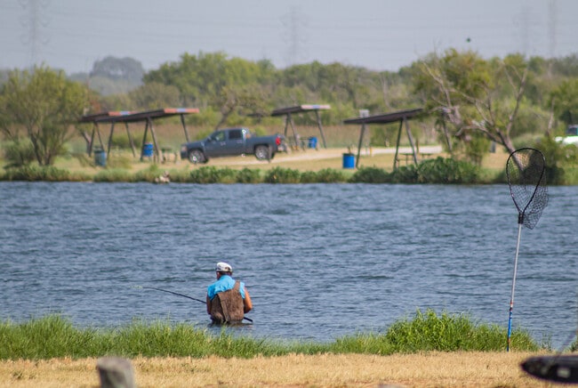 San Antonio South San Antonio Calaveras Lake Photoshoot 2of2