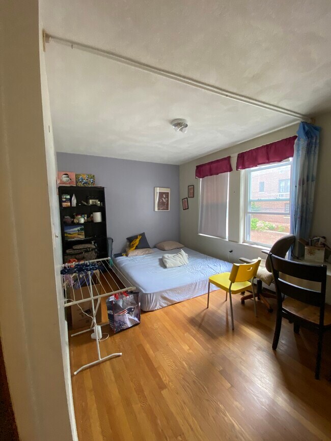 313 Tappan St unit 3, Brookline, MA 02445 - photo 6