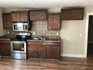 603 General St, Tullahoma, TN 37388