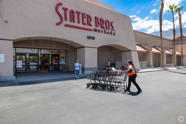 Discover weekly deals and unbeatable savings at your Oasis del Sol Stater Bros supermarket.