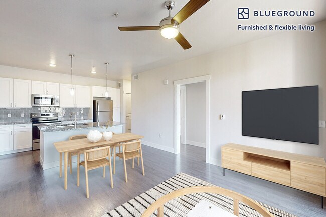 13195 W Progress Cir unit FL3-ID1945A, Littleton, CO 80127 - photo 3