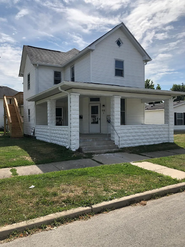 516 S 9th St, Noblesville, IN 46060
