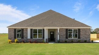 314 Heritage Way, Headland, AL 36345