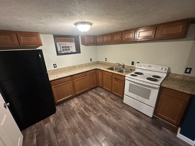 624 W 15th St unit 1, Sioux Falls, SD 57104 - photo 3