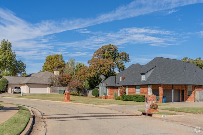 Owners take great pride in maintaining their homes in Fairway Estates.