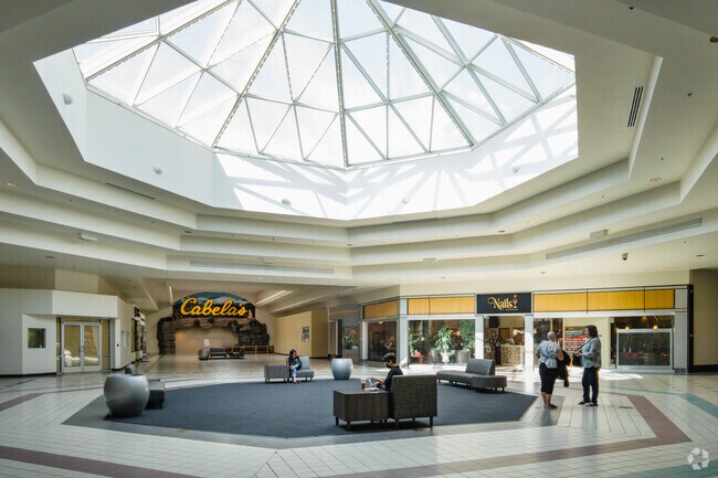 The Shoppes at Gateway has an indoor atrium to walk around in the Gateway neighborhood.