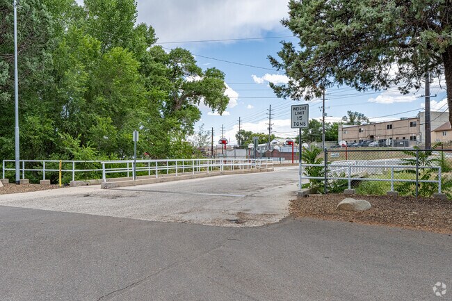 There are walking trails and fresh water flowing adjacent to Prescott Mile High Middle School.