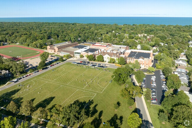 Lake Forest High School is beautifully situated near Lake Michigan close to Knollwood.