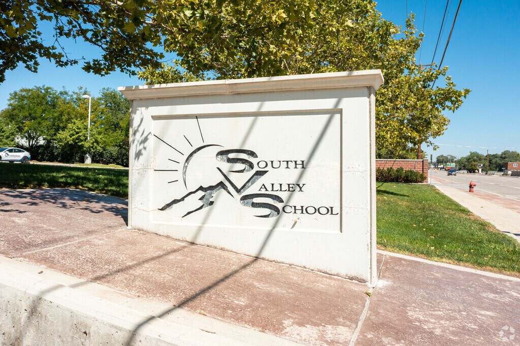 Welcome to the South Valley School in West Jordan.