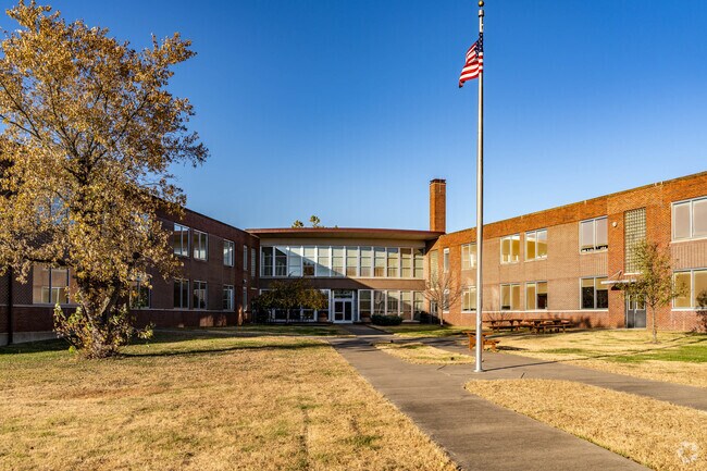 Madison Middle Prep offers STEM, Advanced Placement, and other classes for high-school credit.