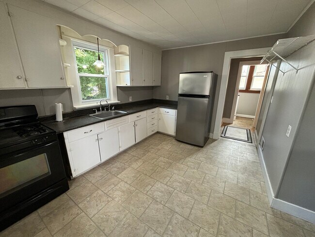 219 1st Ave, Edwardsville, IL 62025 - photo 4