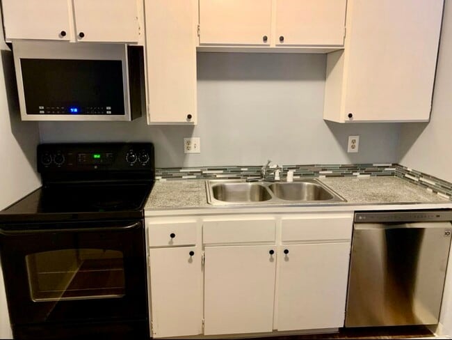 872 Tanager St unit 872 Tanager, Incline Village, NV 89451 - photo 5