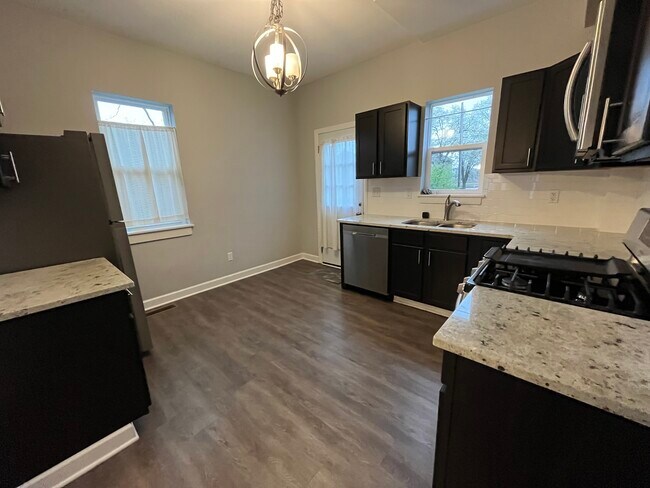 366 -368 E Morrill Ave unit 366 E Morrill Av, Columbus, OH 43207 - photo 6