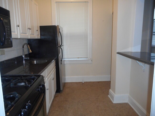 260 E Broad St unit 10, Westfield, NJ 07090 - photo 2