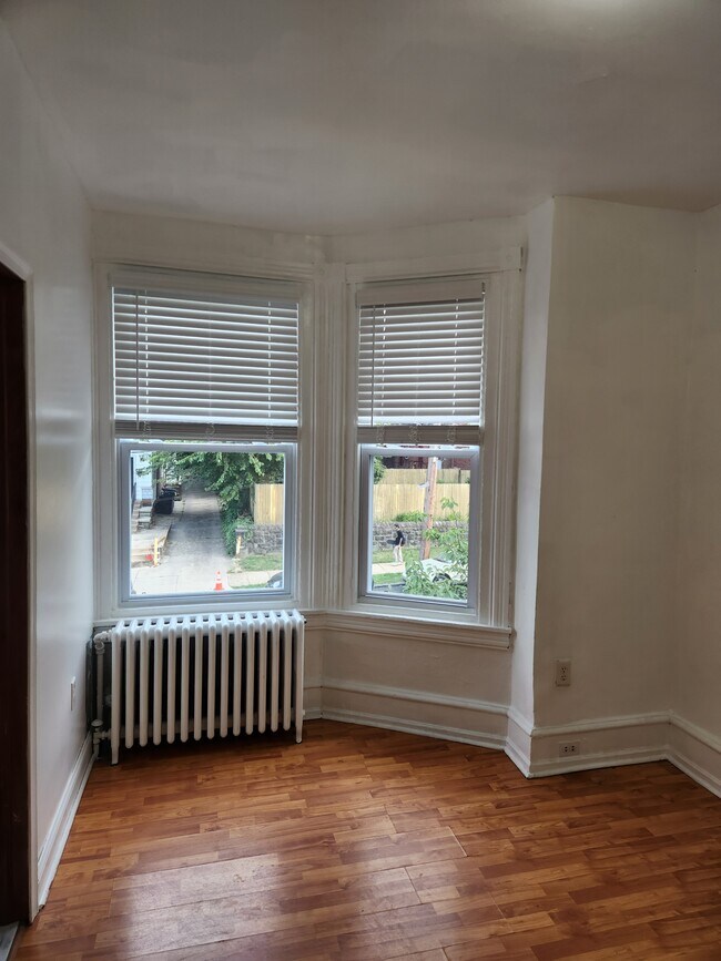 4529 Springfield Ave unit 2F, Philadelphia, PA 19143 - photo 6
