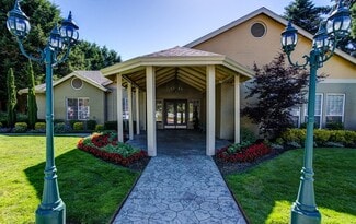 17000 SW Pacific Hwy, Tigard, OR 97224