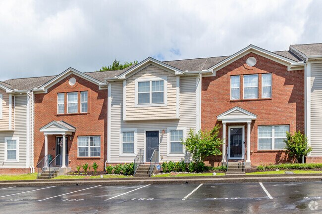 Antioch boasts a few different options for homeowners to browse townhouses.