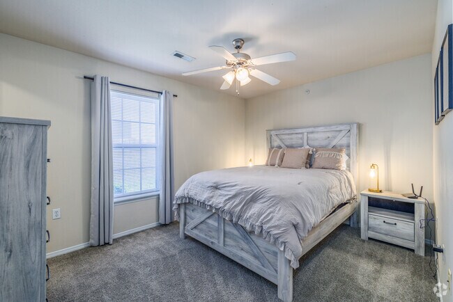 Coryell Crossing, Springfield, MO 65807 - photo 2