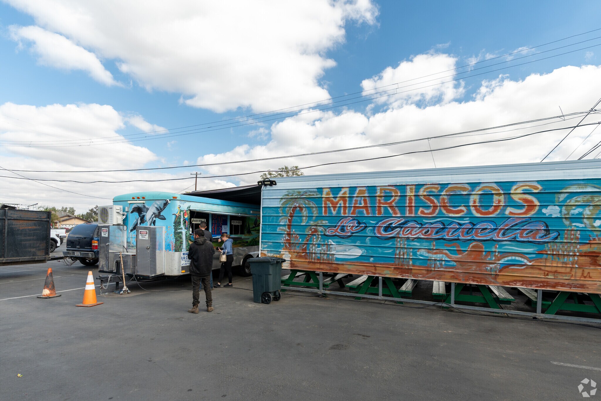 Marisco's classic food truck helps serve customers on the go.