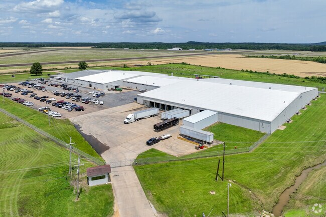 Modine Manufacturing Company is one of the largest employers in Grenada.