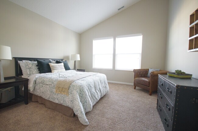 The Boulevard at Green, Uniontown, OH 44685 - photo 3