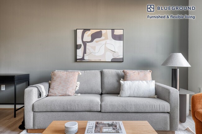 731 Seaton Ave unit FL4-ID604, Alexandria, VA 22305 - photo 3