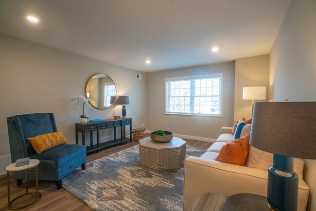 Cassady North Apartments, Columbus, OH 43209 - photo 4