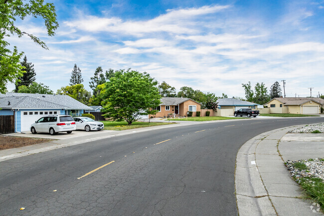 The curved streets of Cordova Gardens are lined with ranch-style homes.