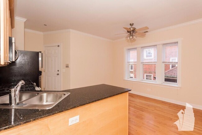 3222 N Clifton Ave unit 1E, Chicago, IL 60657 - photo 5