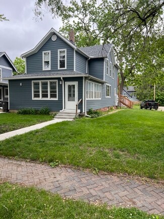 1215 23rd St Unit 1215 23RD apt #3, Des Moines, IA 50311