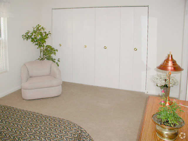 Hollymead Square Townhomes, Charlottesville, VA 22911 - photo 2