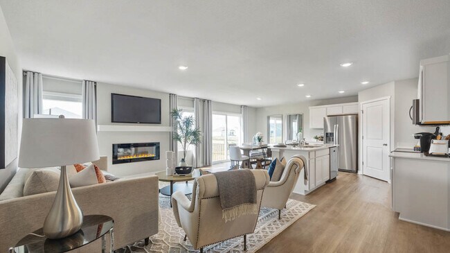 580 11th St, Waukee, IA 50263 - photo 4