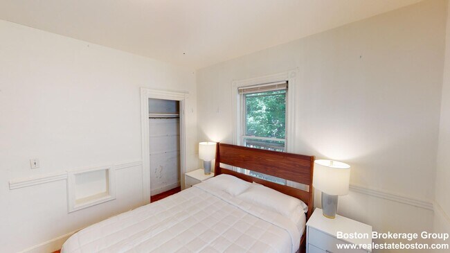 59-61 Hillside St unit 2, Boston, MA 02120 - photo 4